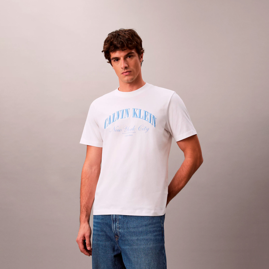 t-shirt-avec-logo-nyc-brode