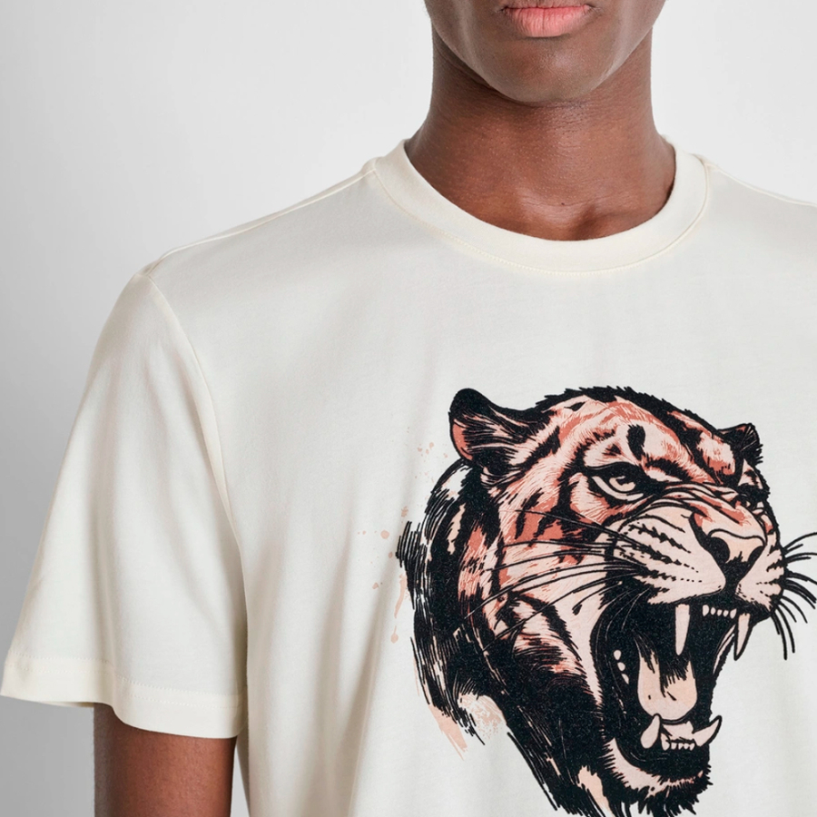 camiseta-regular-fit-estampado-tigre