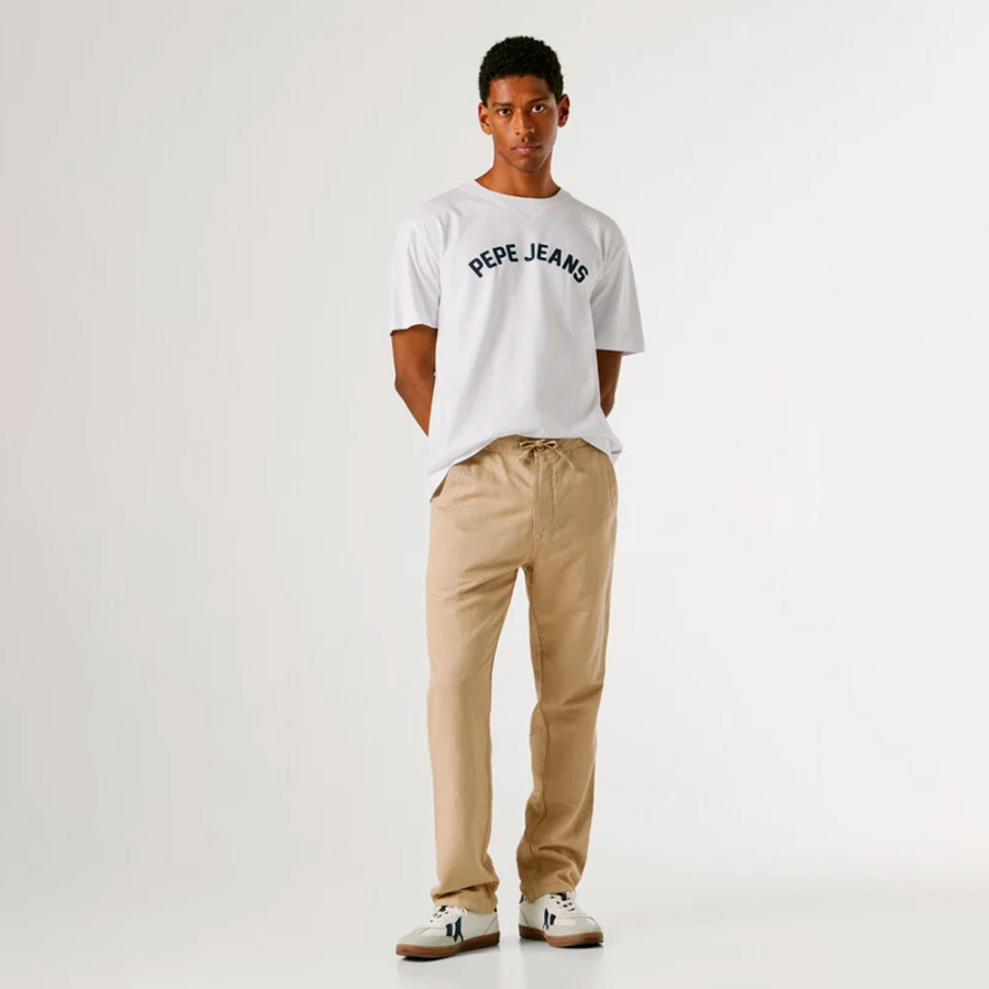 pantalon-chino-avec-cordon-de-serrage-ajustable