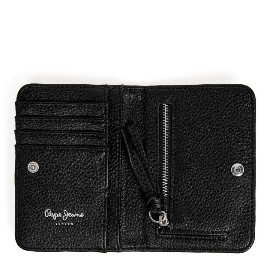 portafoglio-con-logo-in-rilievo