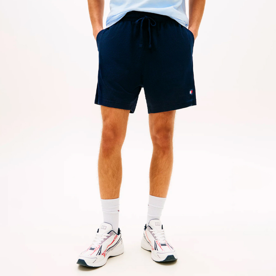 pantalon-corto-de-chandal-con-logo pantalon-corto-de-chandal-con-logo