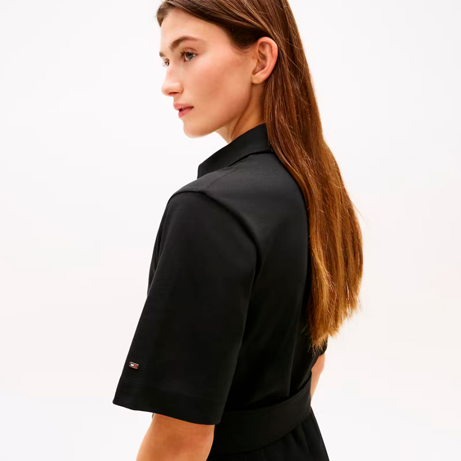 robe-media-a-boutons-dores