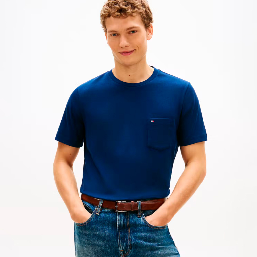 camiseta-de-malha-com-gola-redonda