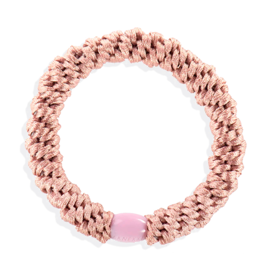 dusty-pink-scrunchie dusty-pink-scrunchie