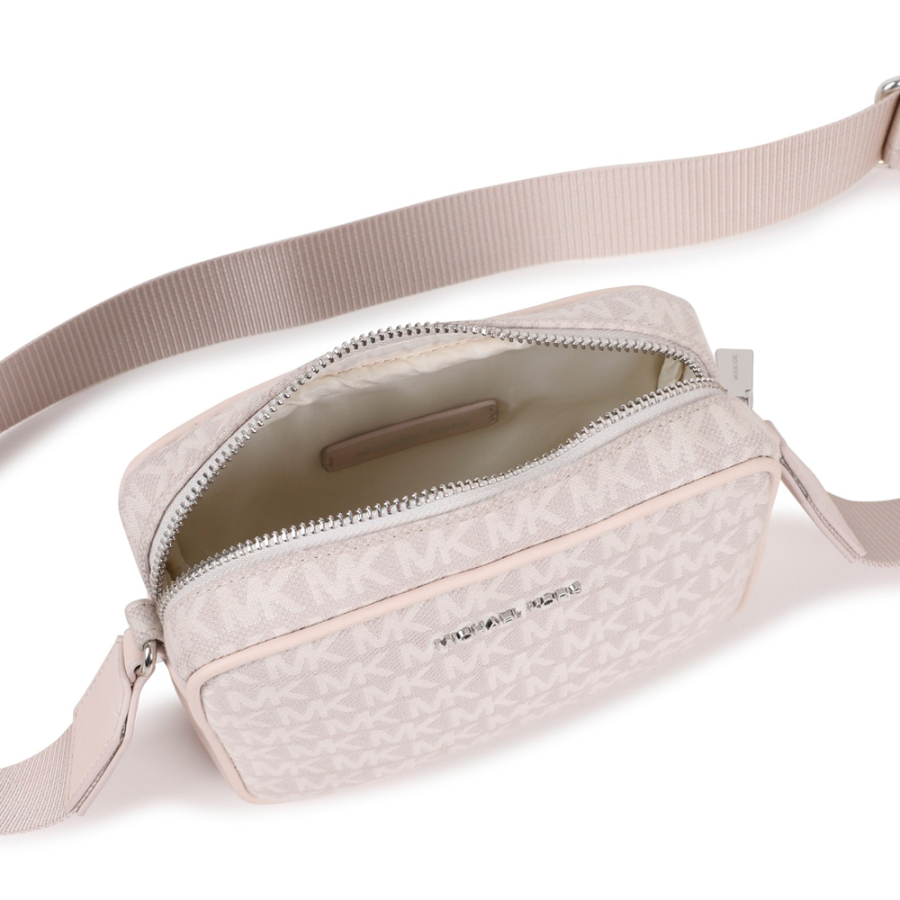 sac-r30635190