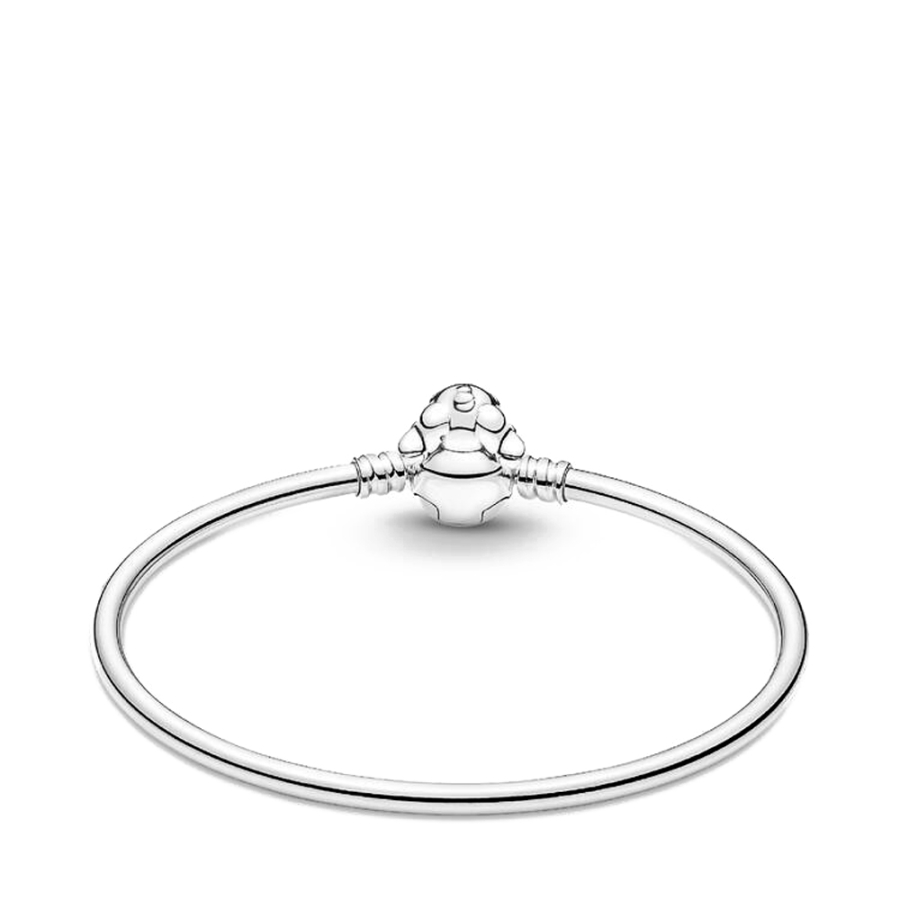 pandora-moments-rigid-bracelet-with-disney-stitch-bite-clasp-591683c01