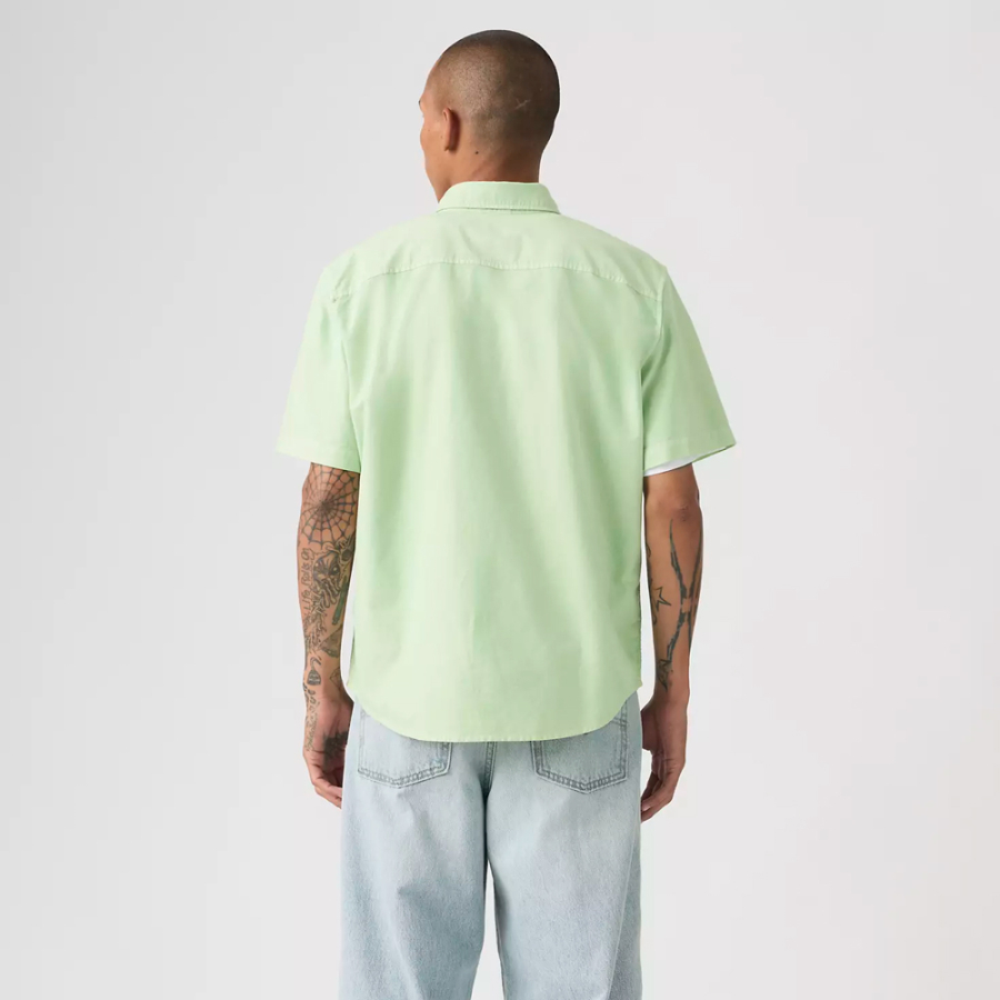 authentisches-button-shirt