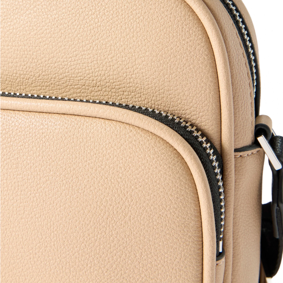 sac-bandouliere-a-logo-carre-klj
