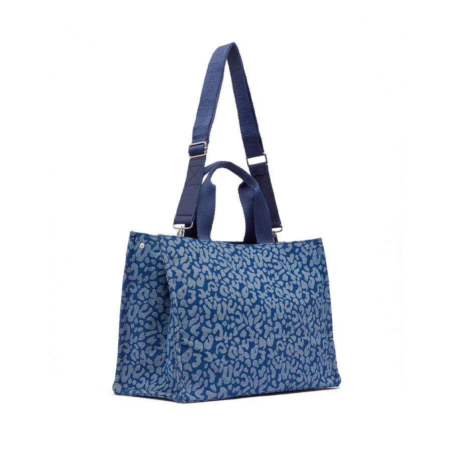 grand-sac-cabas-en-denim-a-imprime-animal grand-sac-cabas-en-denim-a-imprime-animal