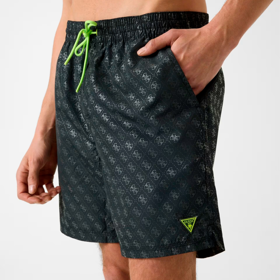 badeanzug-mit-4g-logo