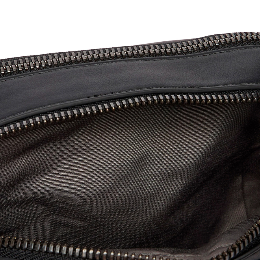 borsa-a-tracolla-da-reporter-con-monogramma-inciso