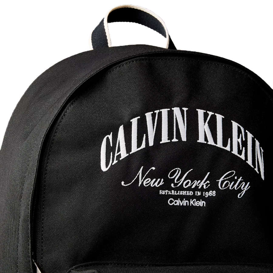 grafischer-trolley-rucksack-mit-logo