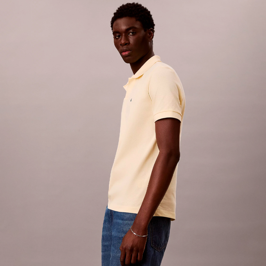 polo-en-pique-de-coton-a-col-ouvert