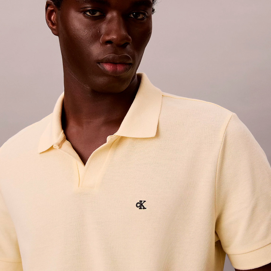 camisa-polo-de-algodao-pique-com-gola-aberta