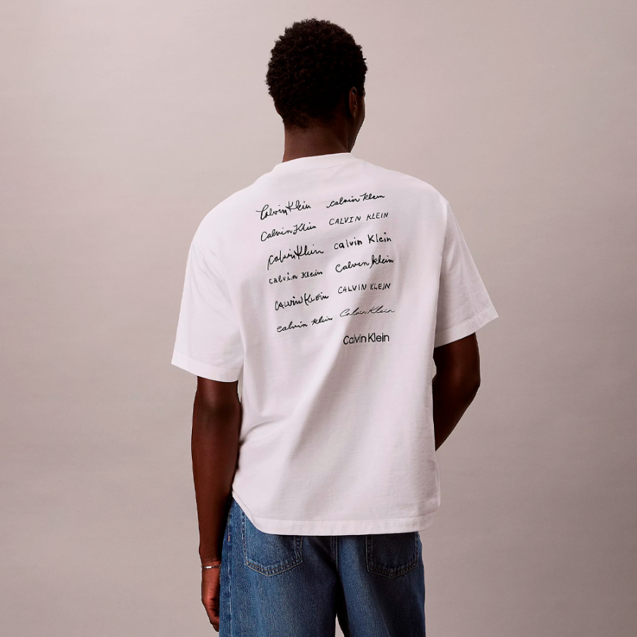 loose-fitting-t-shirt-with-printed-logo