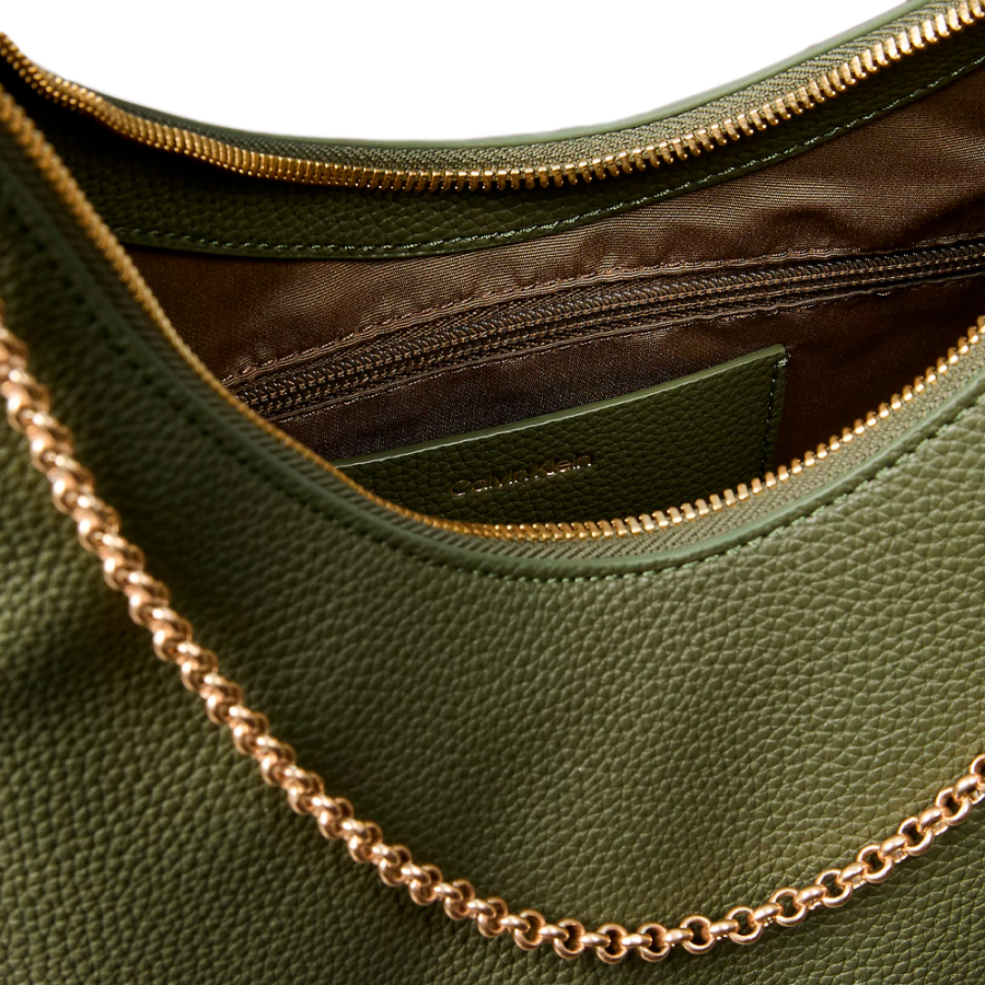 hobo-bag-with-pebble-jewelry-chain