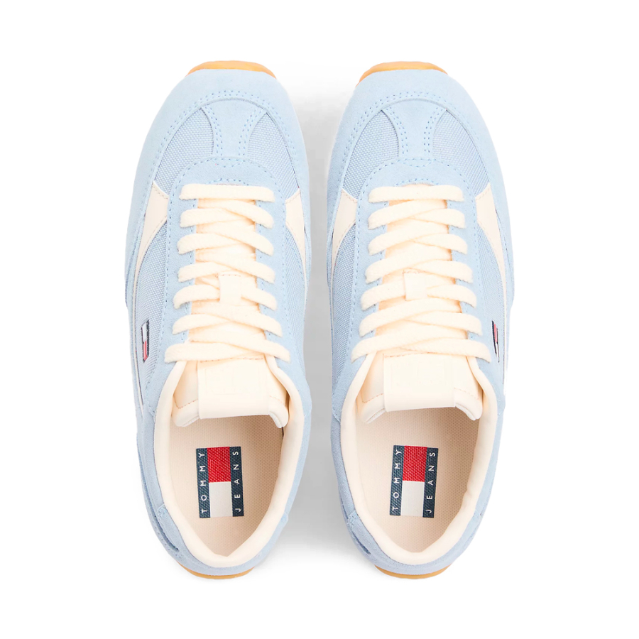 zapatillas-de-running-con-suela-dentada