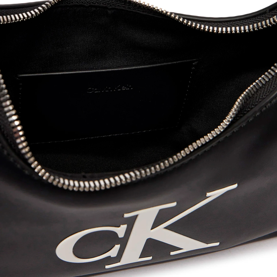 sac-bandouliere-avec-logo-monogramme-grave