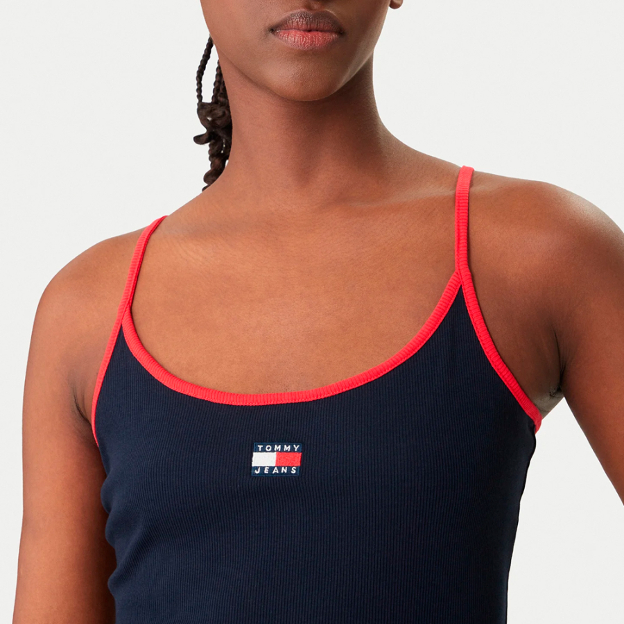 t-shirt-a-bretelles-fines-avec-badge t-shirt-a-bretelles-fines-avec-badge