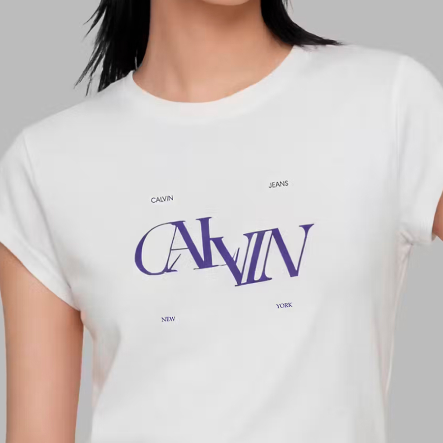 camiseta-slim-con-imagen-de-logo-dividido