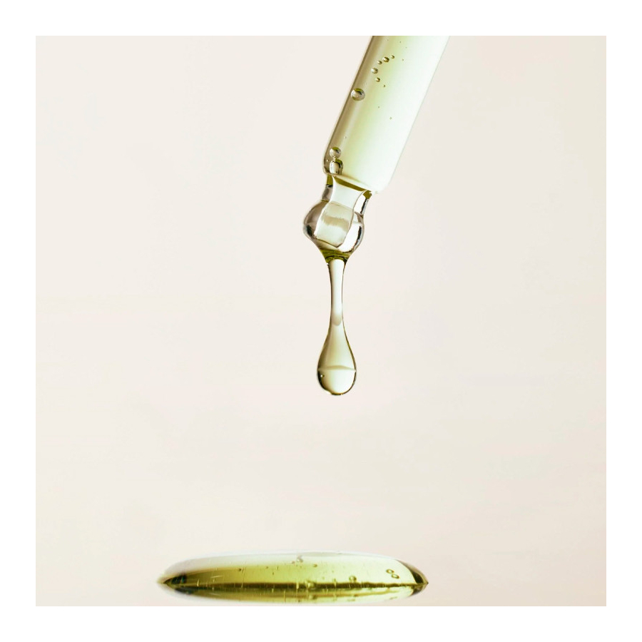 calming-serum-green-tea-panthenol-hydrating-and-soothing-serum