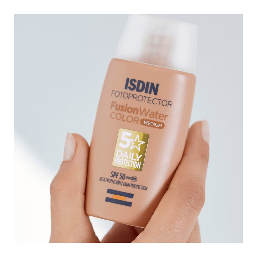 Sunscreen Fusion Water Color SPF50 Medium Sunscreen Fusion Water Color SPF50 Medium