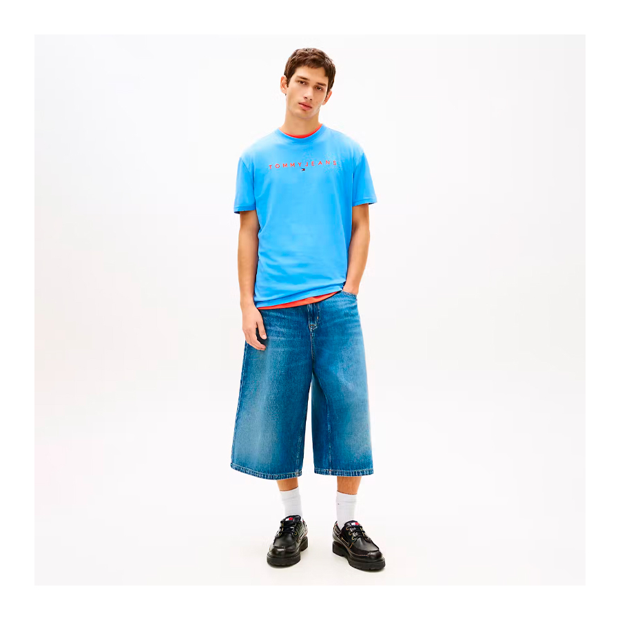 camiseta-de-punto-con-logo-lineal-bordado