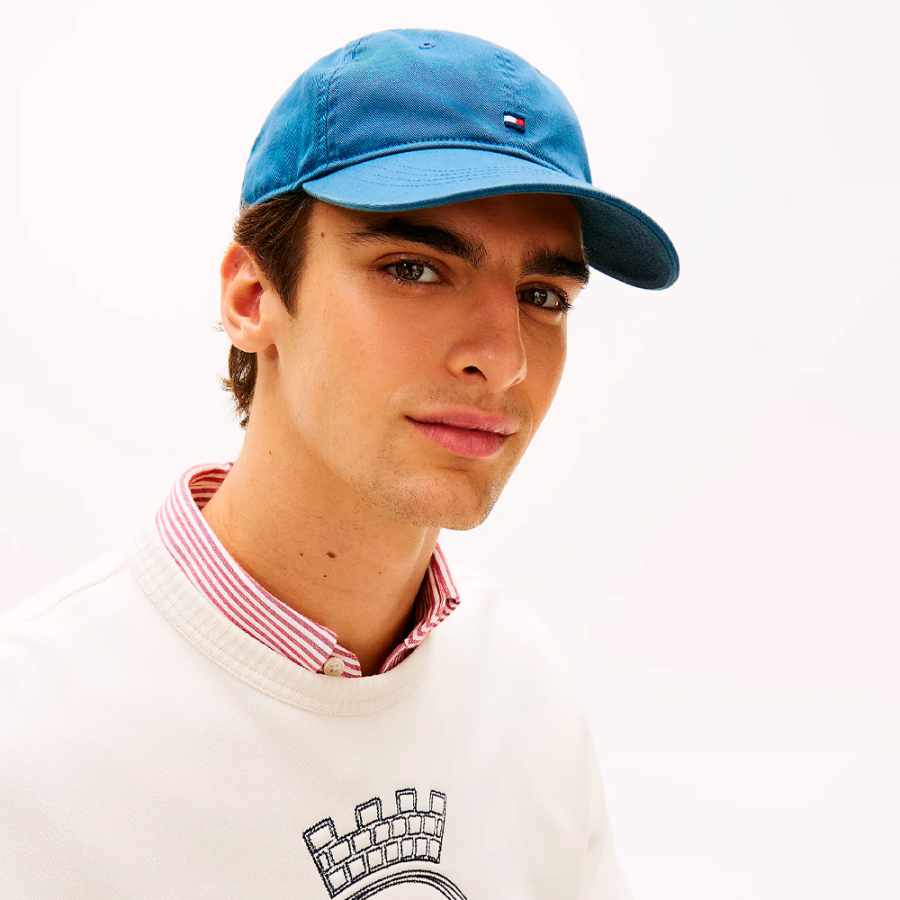 baseball-cap-with-embroidered-logo