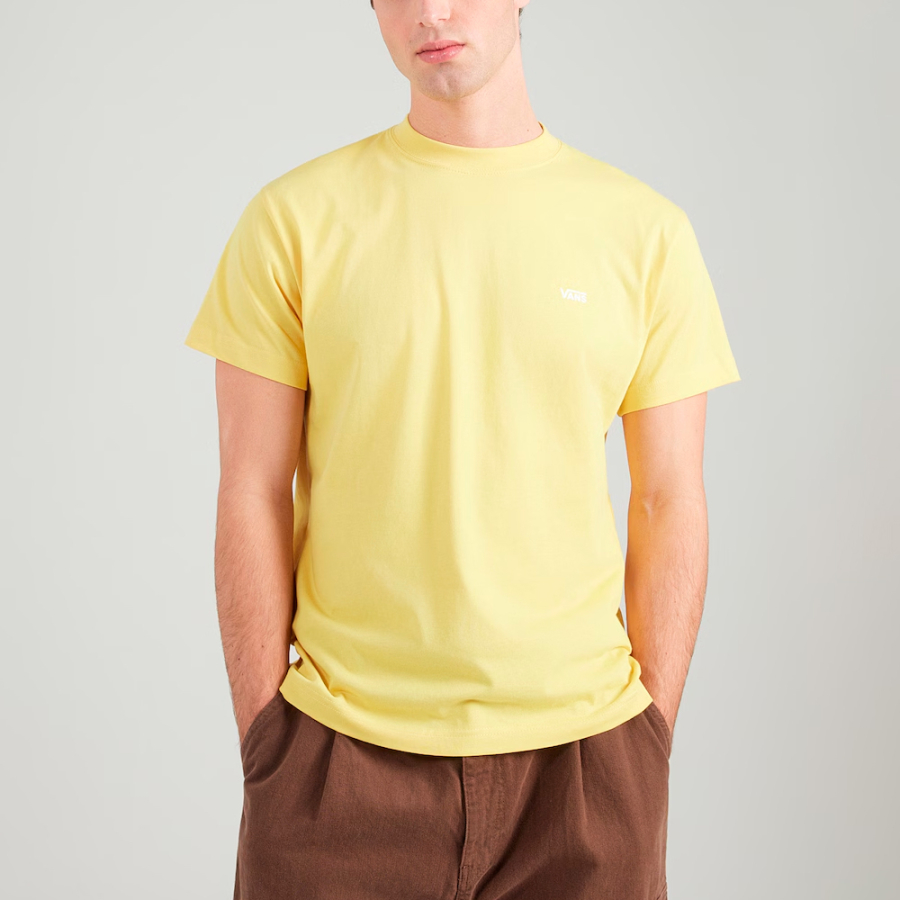 t-shirt-a-manches-sans-couture-sur-la-poitrine-gauche