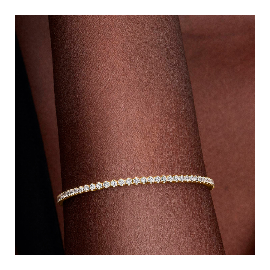 sparkling-tennis-bracelet-with-level-setting-563927c01