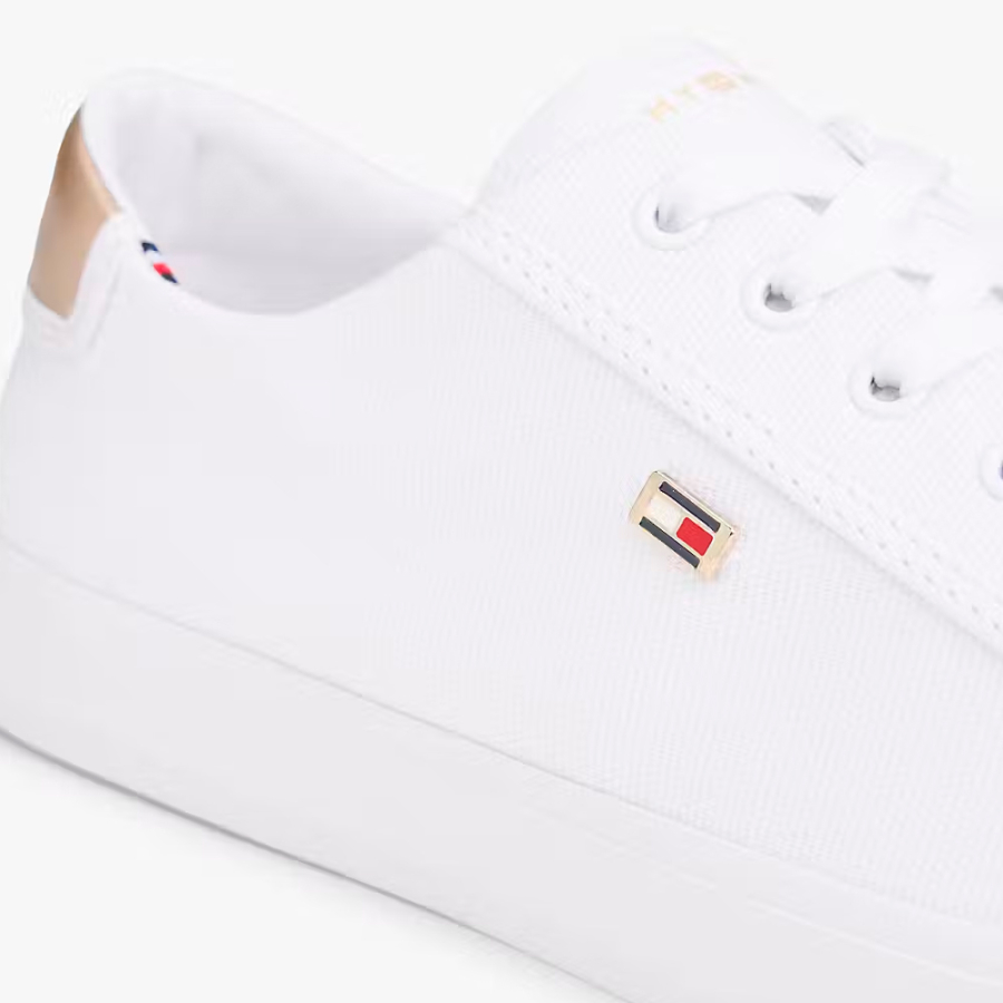 vulc-canvas-lace-up-shoe