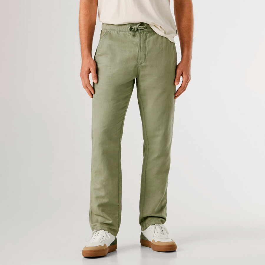 pantalons-chino-confortables-en-lin-a-enfiler