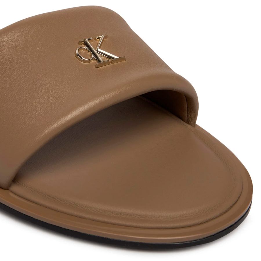 round-flat-sandal