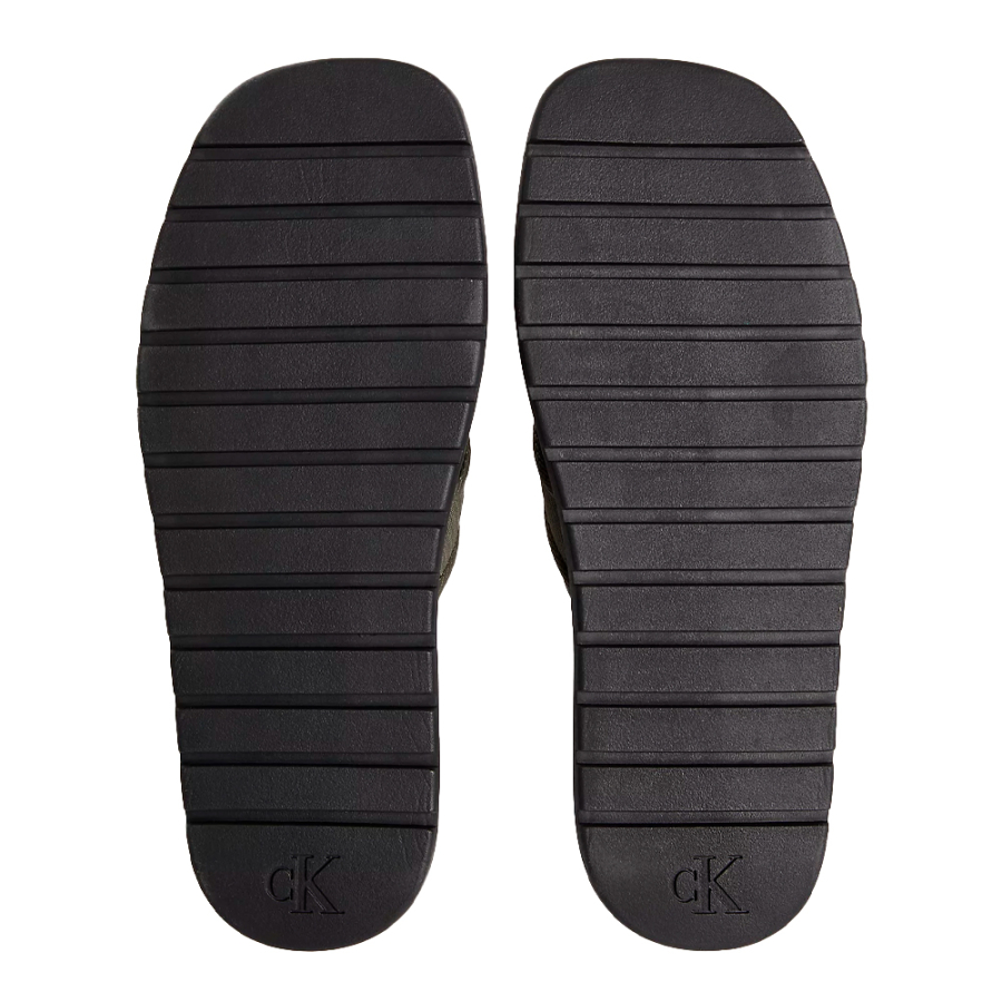 sandalias-leves-luxor-com-salto-e-logotipo