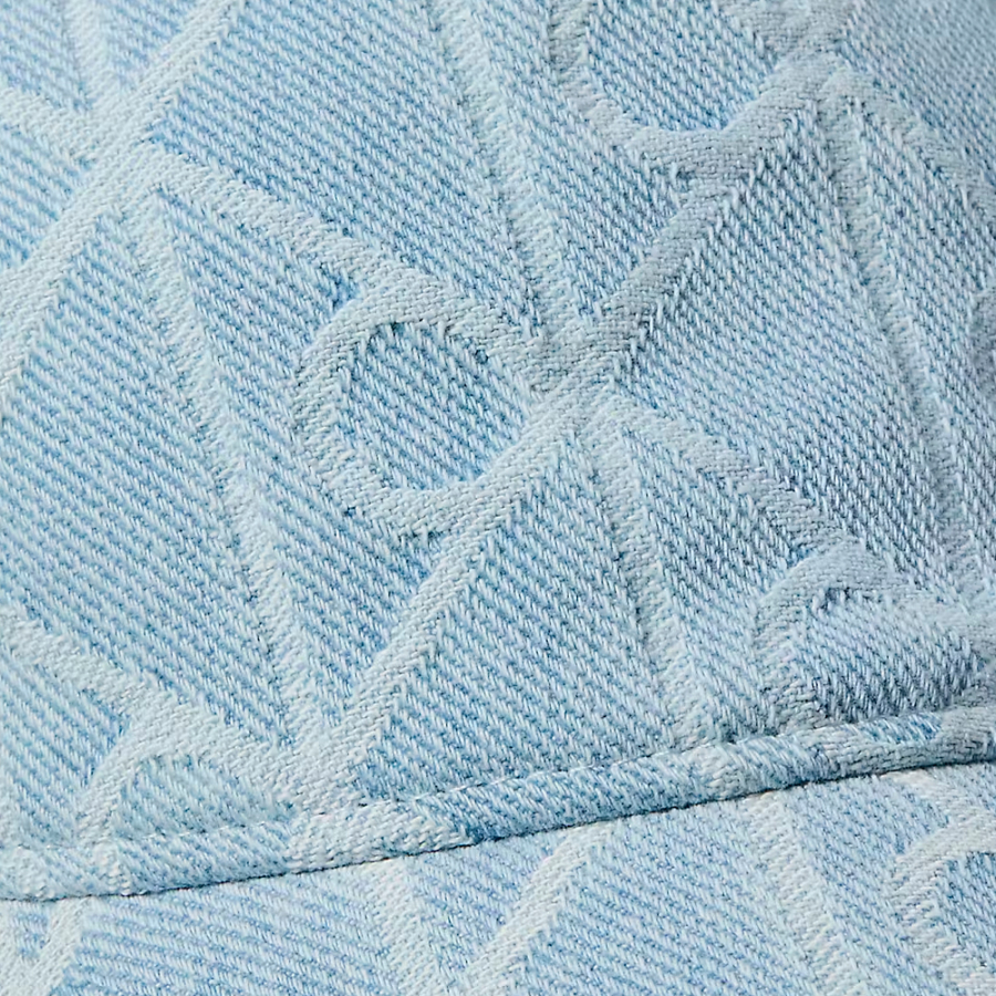 baseballkappe-aus-denim-mit-gepragtem-logo