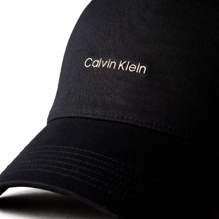 gorra-ajustable-con-proteccion-uv