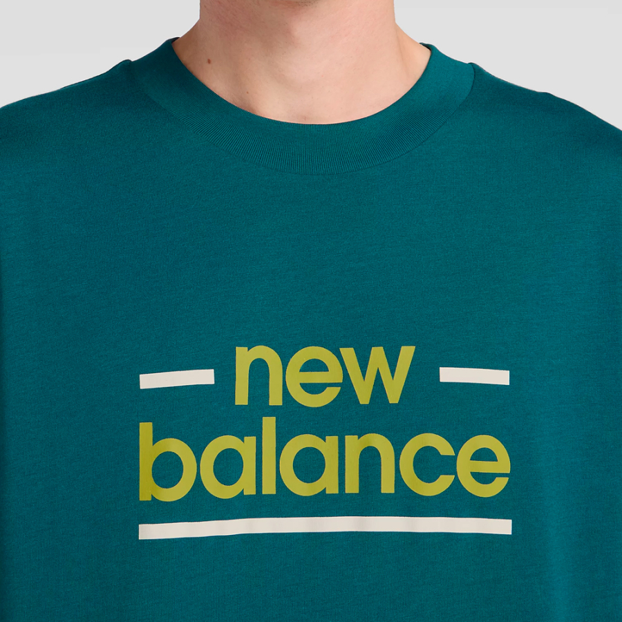 t-shirt-a-lignes-lineaires