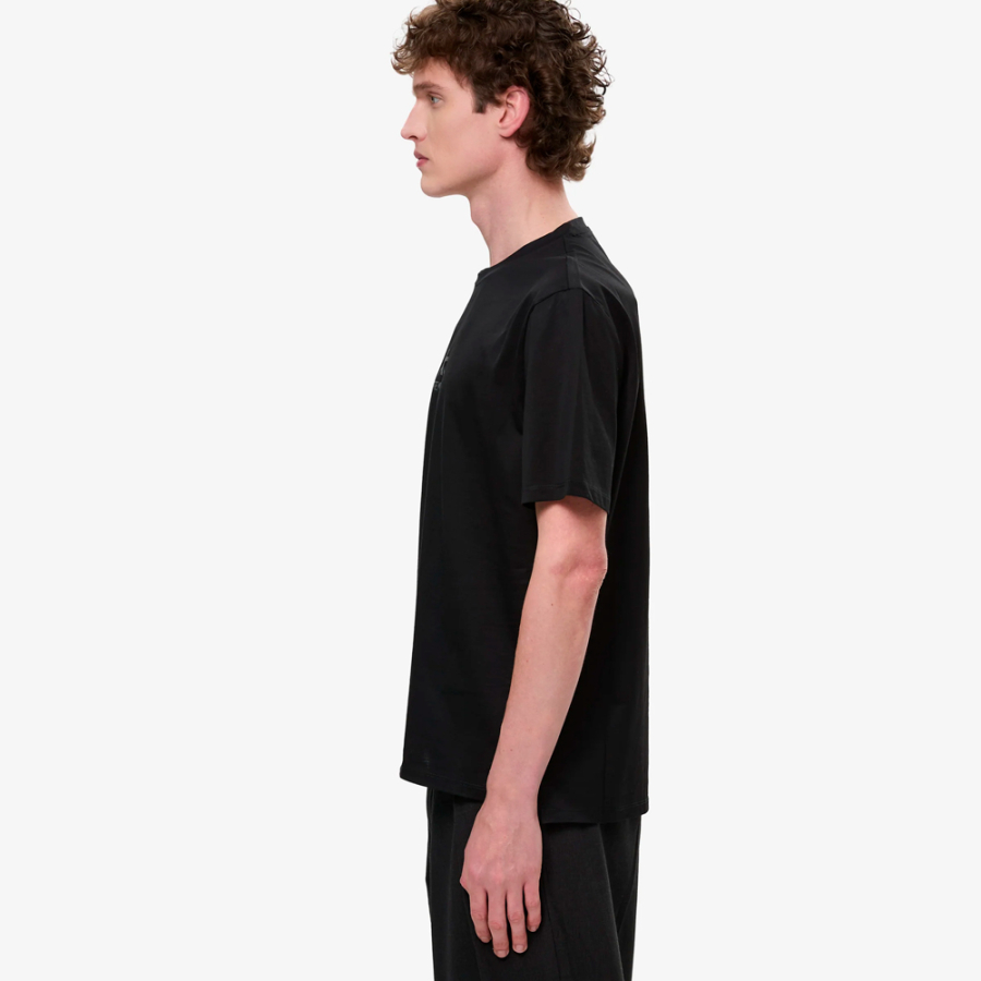 camiseta-de-algodon-con-detalles-termosellados