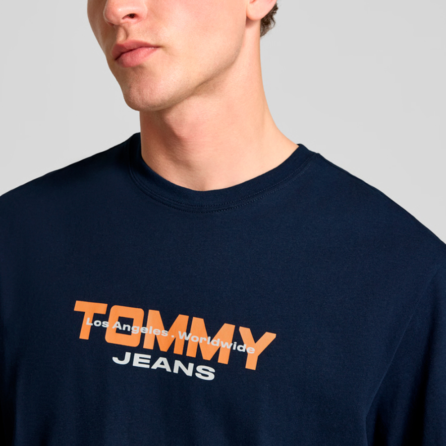 t-shirt-a-blocchi-regolari