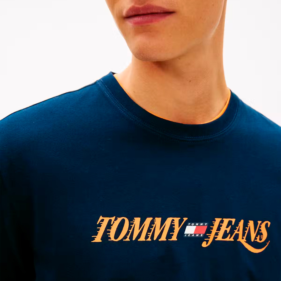 camiseta-regular-con-logo-vintage