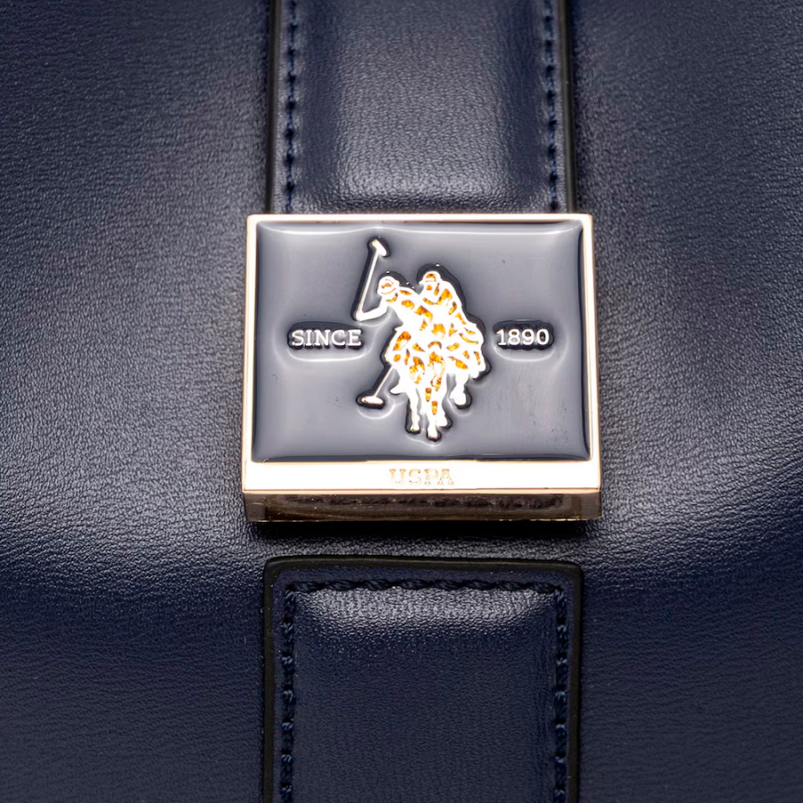 beumf9045wvp212-margaret-tasche