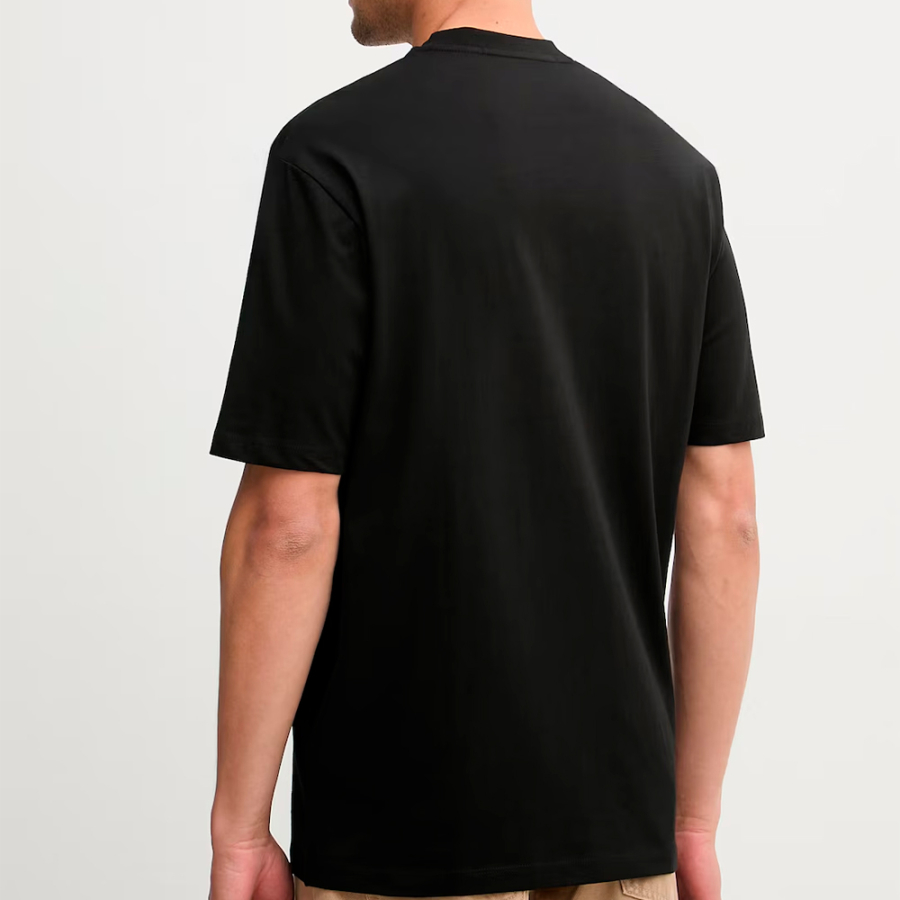 camiseta-com-estampa-grafica