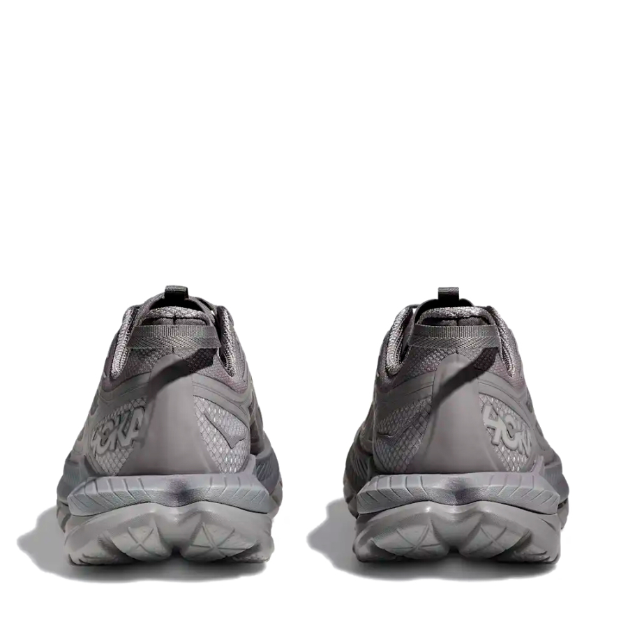 sneakers-mach-remastered