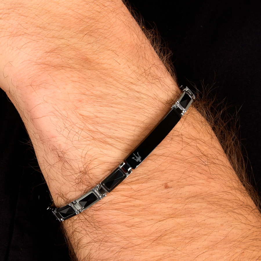 bracelet-en-acier-varis