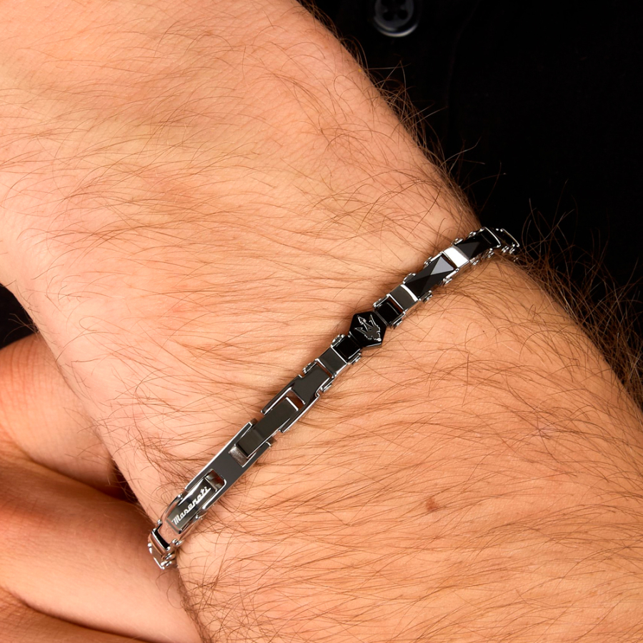 bracelet-en-acier-varis