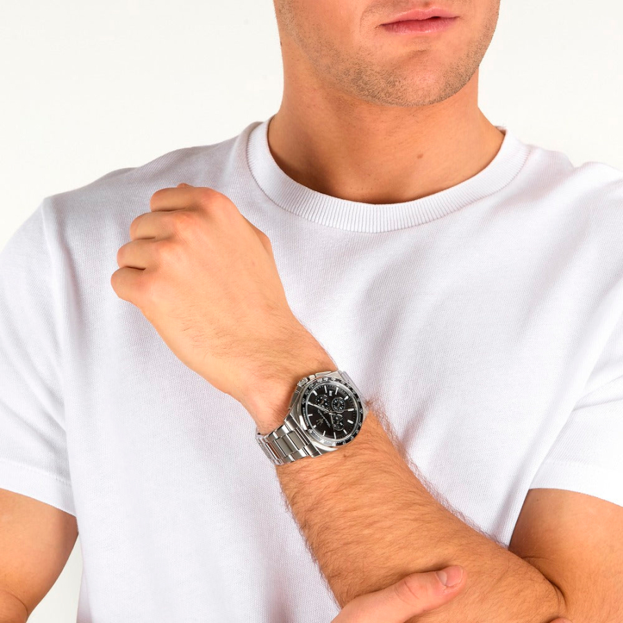 r8873652012-horloge-de-vitesse