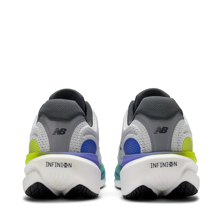 zapatillas-1080v15