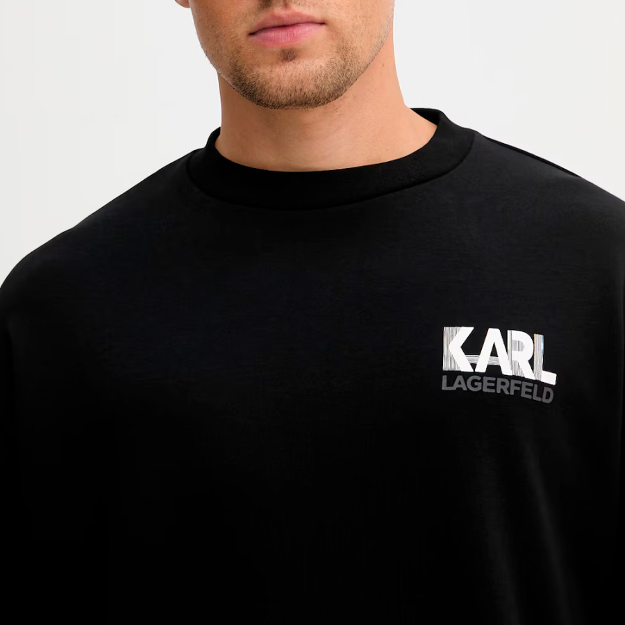sweatshirt-mit-rundhalsausschnitt-und-markennamen sweatshirt-mit-rundhalsausschnitt-und-markennamen
