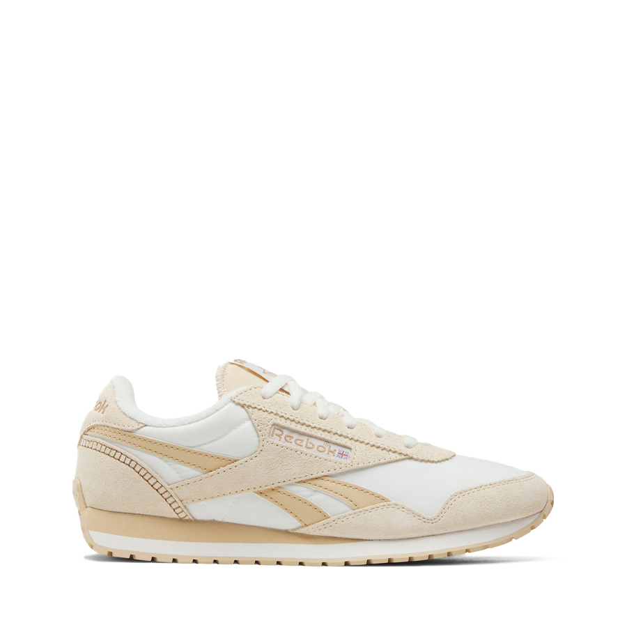 klassischer-blauer-schuh