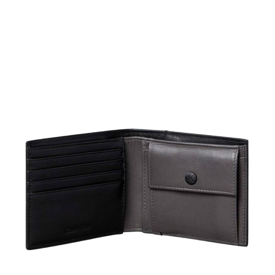 folded-wallet-with-embossed-logo